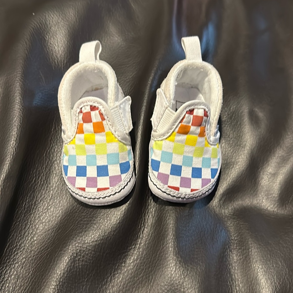 Infant size 1 vans like new